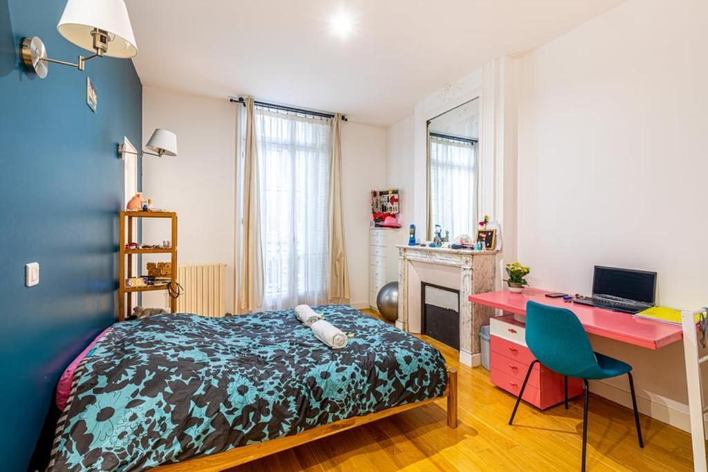 Victor Hugo Apartment Paris